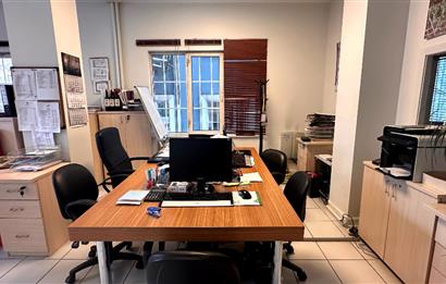 Kadıköy Hasanpaşa'da E5 Cepheli Tabela Değeri Yüksek Dükkan