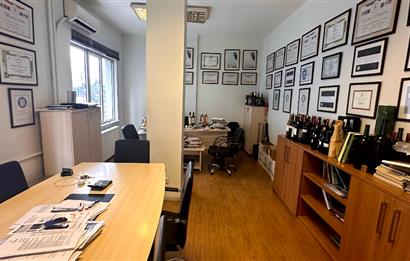 Kadıköy Hasanpaşa'da E5 Cepheli Tabela Değeri Yüksek Dükkan