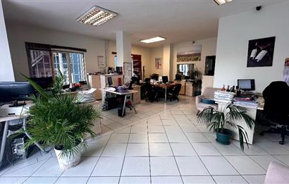 Kadıköy Hasanpaşa'da E5 Cepheli Tabela Değeri Yüksek Dükkan