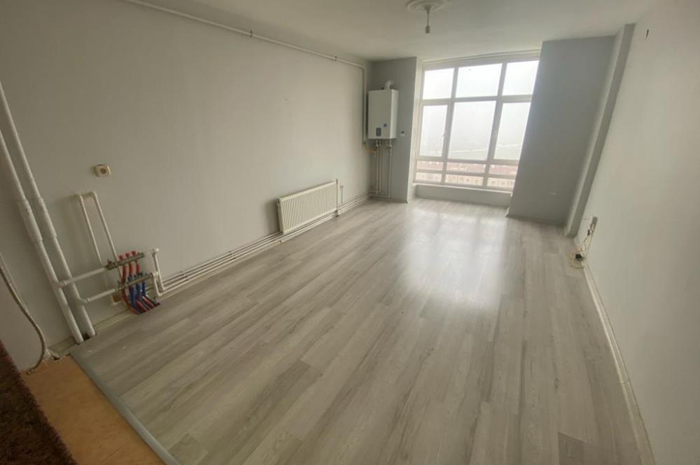 TOKİ YENİMAHALLE'DE ÖN -GÜNEY CEPHE,ARA KAT TEMİZ SATILIK 1+1