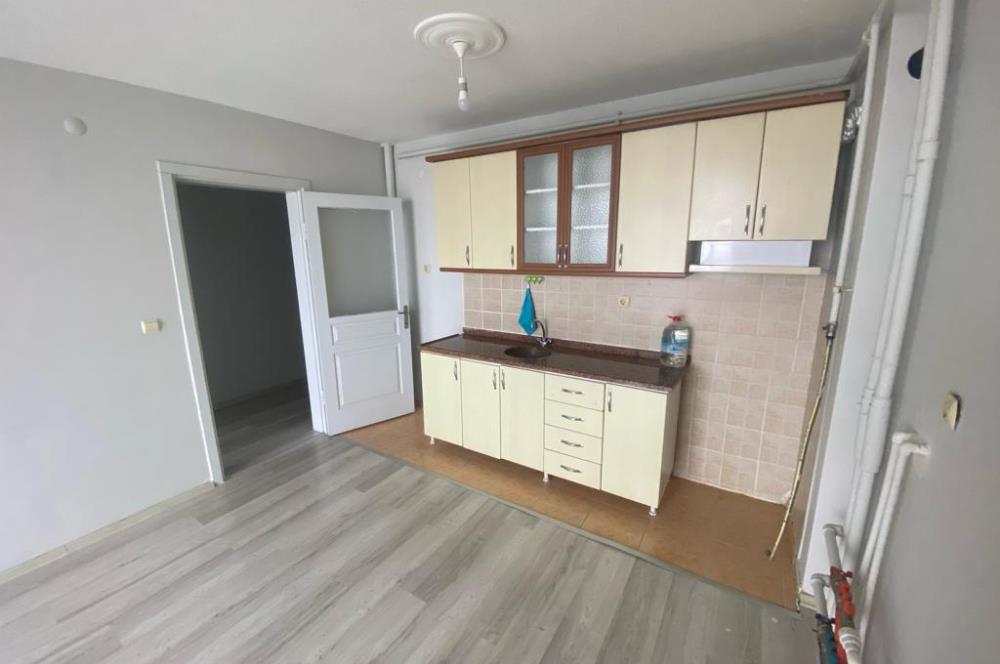 TOKİ YENİMAHALLE'DE ÖN -GÜNEY CEPHE,ARA KAT TEMİZ SATILIK 1+1