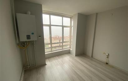 TOKİ YENİMAHALLE'DE ÖN -GÜNEY CEPHE,ARA KAT TEMİZ SATILIK 1+1