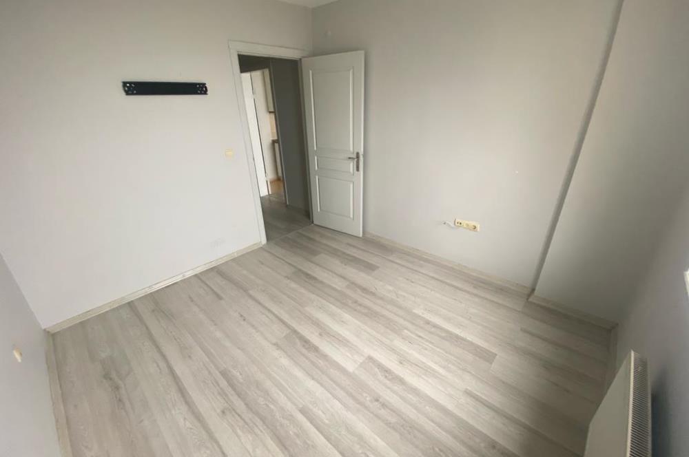 TOKİ YENİMAHALLE'DE ÖN -GÜNEY CEPHE,ARA KAT TEMİZ SATILIK 1+1