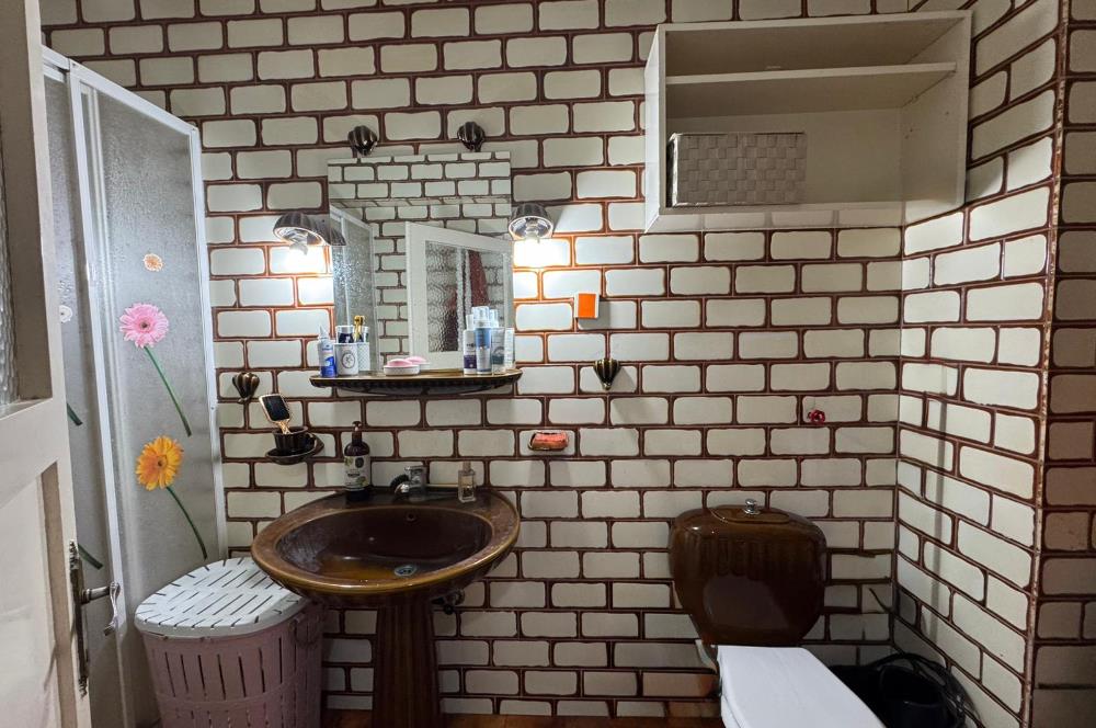 Bostanlının Kalbinde Önü açık,Köşe Konum 2+1 Satılık Daire 