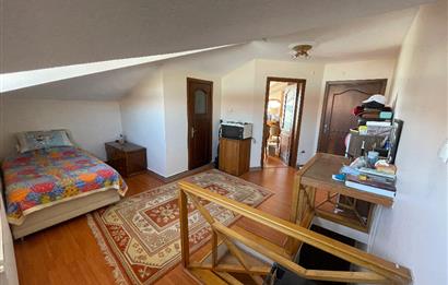 ZEYNEP KAMİL'DE FERAH GENİŞ DUBLEKS DAİRE