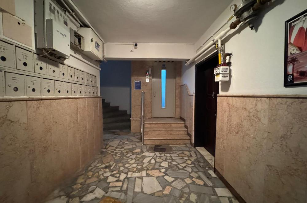 Bostanlının Kalbinde Önü açık,Köşe Konum 2+1 Satılık Daire 