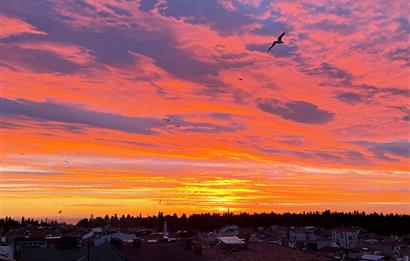 ZEYNEP KAMİL'DE FERAH GENİŞ DUBLEKS DAİRE