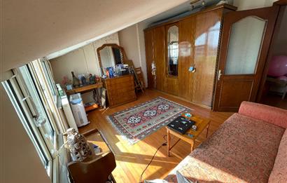 ZEYNEP KAMİL'DE FERAH GENİŞ DUBLEKS DAİRE