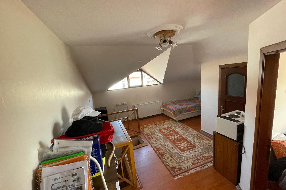 ZEYNEP KAMİL'DE FERAH GENİŞ DUBLEKS DAİRE