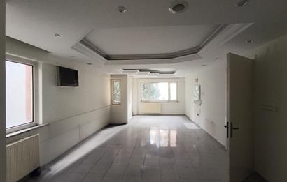 C21 LOFT'TAN SALTAK CADDESİNDE KİRALIK OFİS.