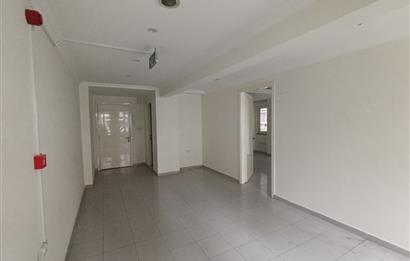 C21 LOFT'TAN SALTAK CADDESİNDE KİRALIK OFİS.