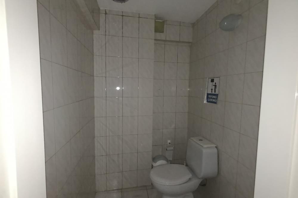 C21 LOFT'TAN SALTAK CADDESİNDE KİRALIK OFİS.