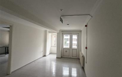 C21 LOFT'TAN SALTAK CADDESİNDE KİRALIK OFİS.