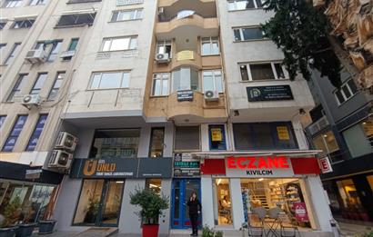 C21 LOFT'TAN SALTAK CADDESİNDE KİRALIK OFİS.