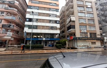 C21 LOFT'TAN SALTAK CADDESİNDE KİRALIK OFİS.