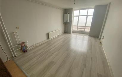 TOKİ YENİMAHALLE'DE ÖN -GÜNEY CEPHE,ARA KAT TEMİZ SATILIK 1+1