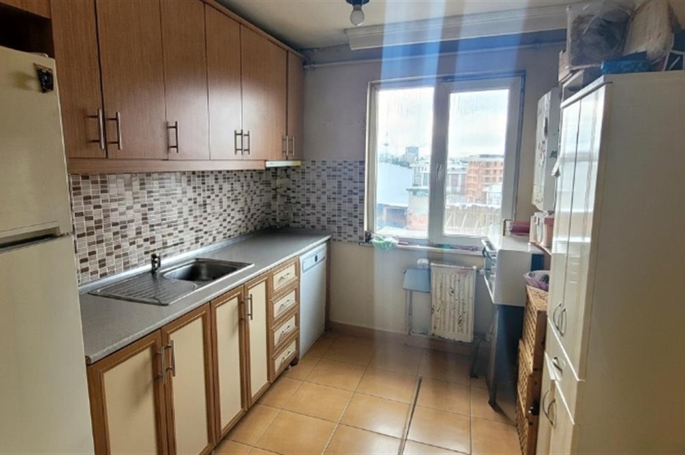 ÇEKMEKÖY ÇAVUŞBAŞI CADDESİNDE FIRSAT DAİRE