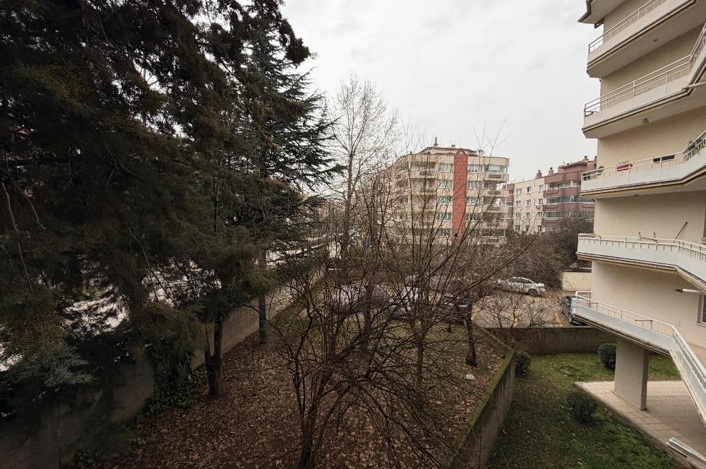 C21 EWA'DAN İHSANİYE MAH FSM YE PARALEL MERKEZİ KONUMDA KİRALIK