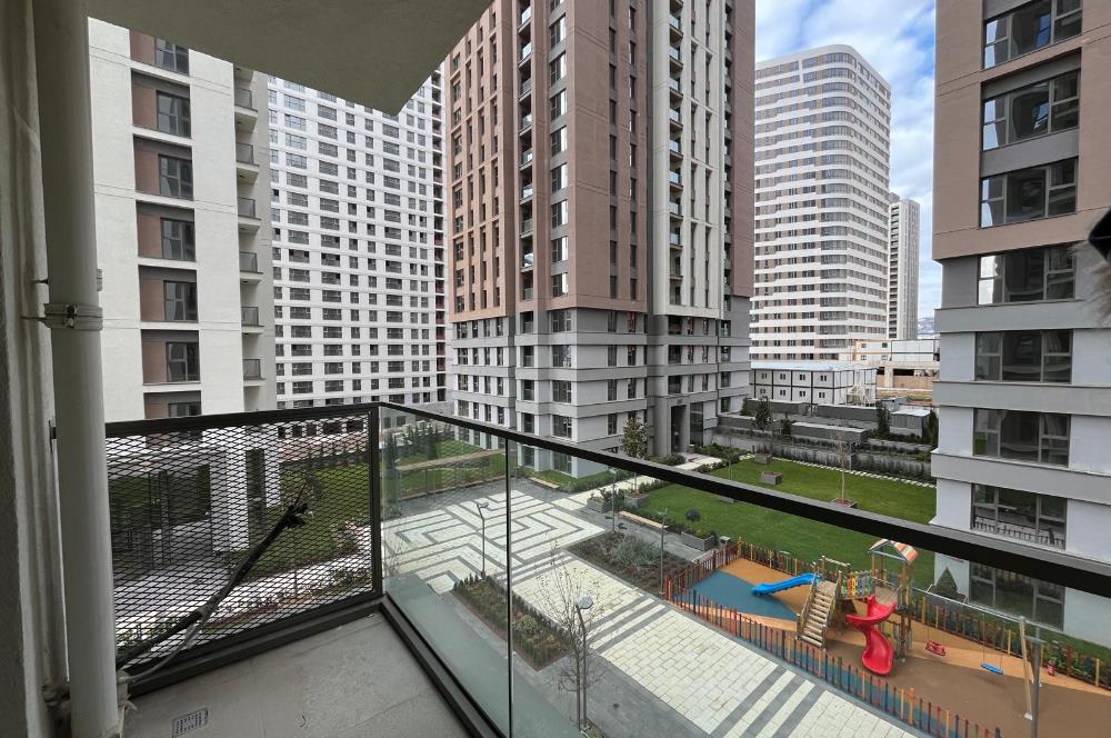 C21 ROOF'DAN YENİ FİKİRTEPE 16.ETAPTA 2+1 KİRALIK DAİRE