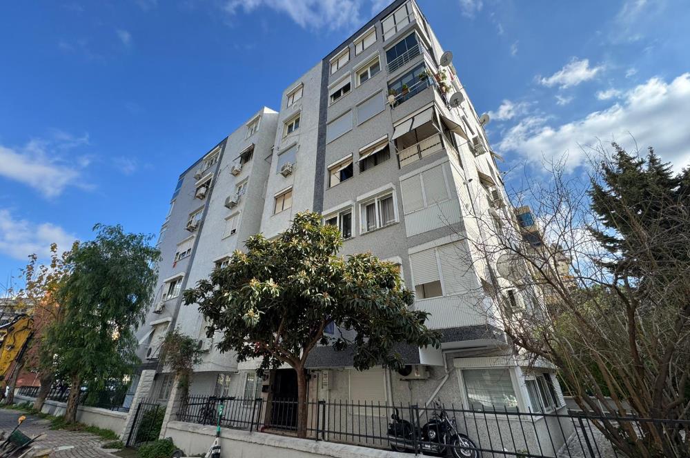 Bostanlının Kalbinde Önü açık,Köşe Konum 2+1 Satılık Daire 