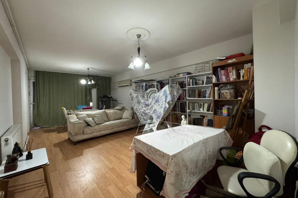 Bostanlının Kalbinde Önü açık,Köşe Konum 2+1 Satılık Daire 