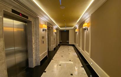 EMAAR SQUARE'DA MİMARİ DEKORASYONLU SATILIK 2+1 DAİRE