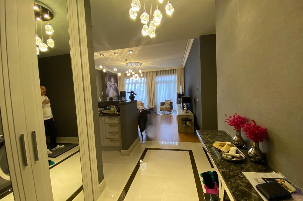 EMAAR SQUARE'DA MİMARİ DEKORASYONLU SATILIK 2+1 DAİRE