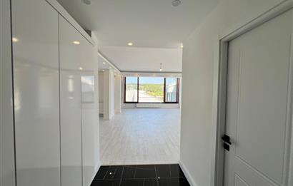 Uskumruköy'de Site İçinde, Şerefiyesi Yüksek, 4+2 Kiralık Villa