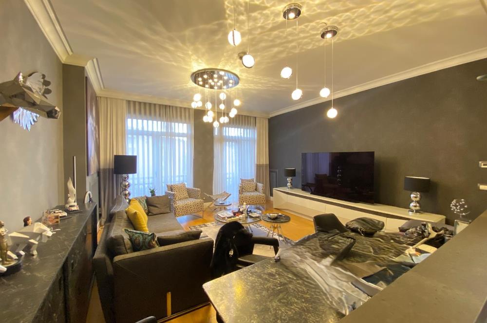 EMAAR SQUARE'DA MİMARİ DEKORASYONLU SATILIK 2+1 DAİRE