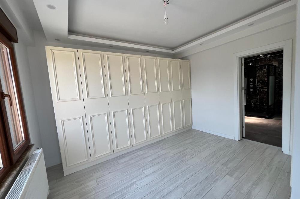 Uskumruköy'de Site İçinde, Şerefiyesi Yüksek, 4+2 Kiralık Villa