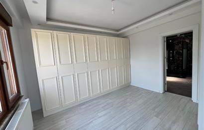 Uskumruköy'de Site İçinde, Şerefiyesi Yüksek, 4+2 Kiralık Villa