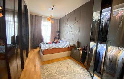 EMAAR SQUARE'DA MİMARİ DEKORASYONLU SATILIK 2+1 DAİRE