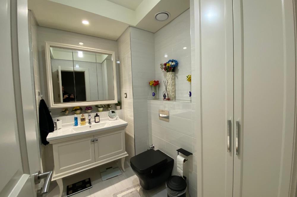 EMAAR SQUARE'DA MİMARİ DEKORASYONLU SATILIK 2+1 DAİRE