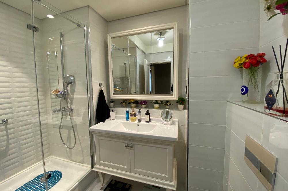 EMAAR SQUARE'DA MİMARİ DEKORASYONLU SATILIK 2+1 DAİRE