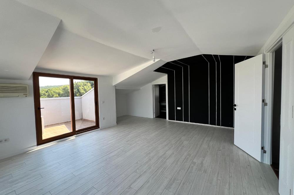 Uskumruköy'de Site İçinde, Şerefiyesi Yüksek, 4+2 Kiralık Villa