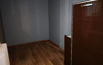 Caddebostan Bağdat Caddesi Üzerinde Kiralık Bakımlı 4+1 Hem Konut Hem İşyeri