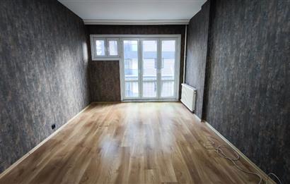 Caddebostan Bağdat Caddesi Üzerinde Kiralık Bakımlı 4+1 Hem Konut Hem İşyeri