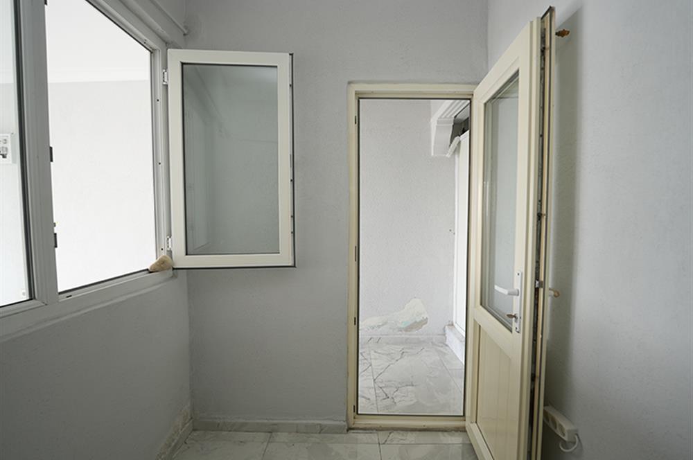 Kordona Cephe Denize Direkt Tüp Geçitli Studio Daire