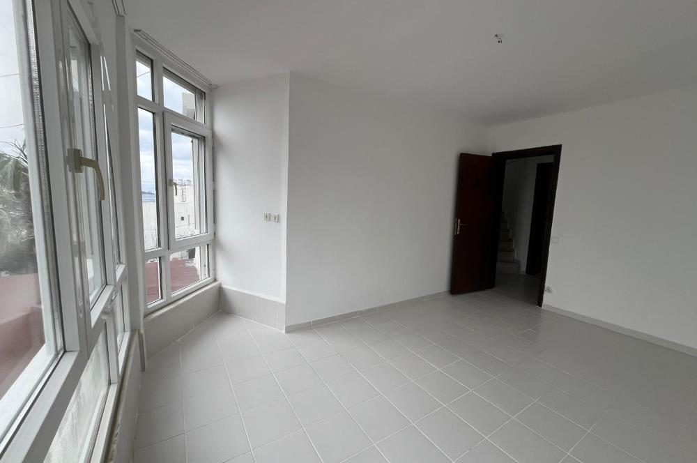 Bodrum Turgutreis'de Denize Sıfır Havuzlu Sitede Kiralık 3+1 Dubleks Daire