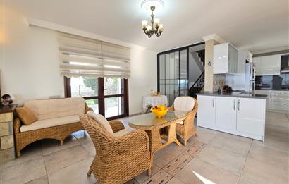 BODRUM YALIKAVAK SEBA PRESTİJ SİTESİNDE DENİZ MANZARALI LÜKS VİLLA