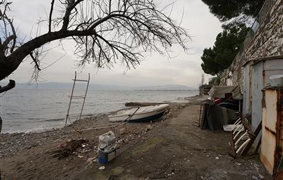 Kordona Cephe Denize Direkt Tüp Geçitli Studio Daire