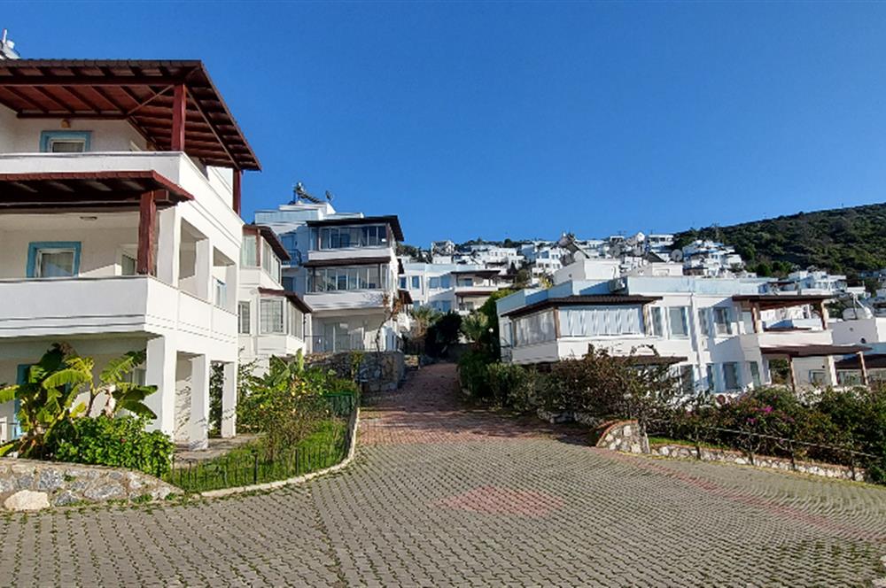 Bodrum-Adabükü kiralık üst dubleks daire