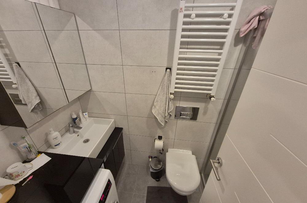 YENİ BİNADA MERKEZİ LOKASYON ARA KAT KİRALIK 1+1 DAİRE