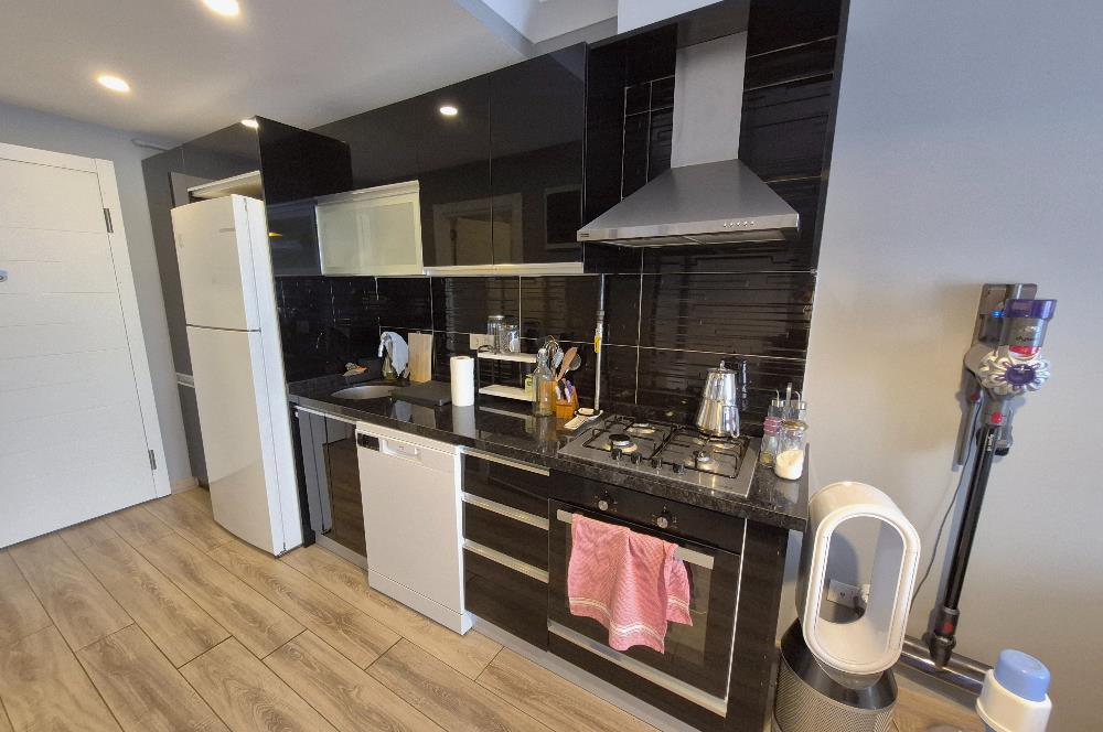 YENİ BİNADA MERKEZİ LOKASYON ARA KAT KİRALIK 1+1 DAİRE