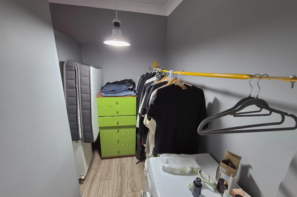 YENİ BİNADA MERKEZİ LOKASYON ARA KAT KİRALIK 1+1 DAİRE