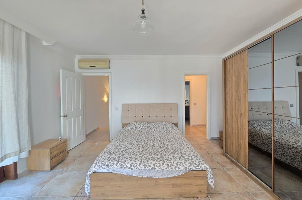 BODRUM YALIKAVAK SEBA PRESTİJ SİTESİNDE DENİZ MANZARALI LÜKS VİLLA