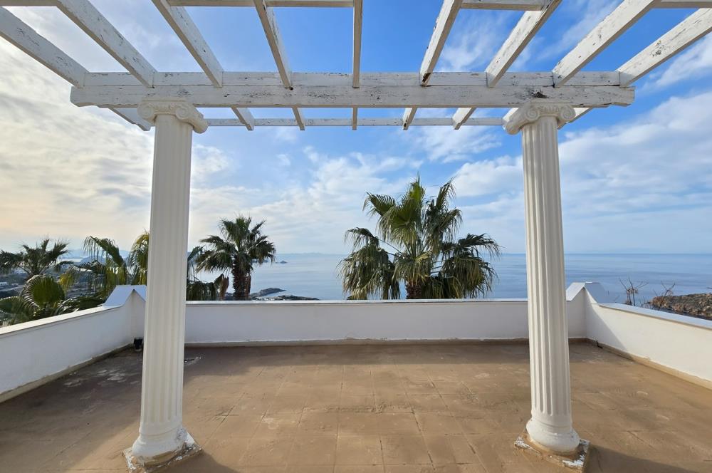 BODRUM YALIKAVAK SEBA PRESTİJ SİTESİNDE DENİZ MANZARALI LÜKS VİLLA