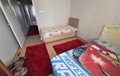 C21 BAL'DAN ALTIEYLÜL ORTAOKULU YANI EŞYALI KİRALIK 2+1 DAİRE