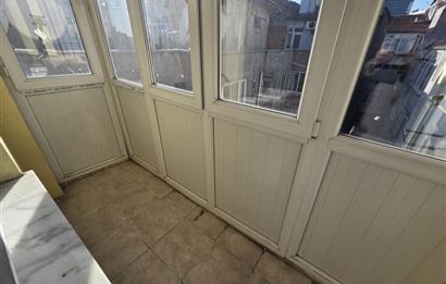 C21 BAL'DAN ALTIEYLÜL ORTAOKULU YANI EŞYALI KİRALIK 2+1 DAİRE