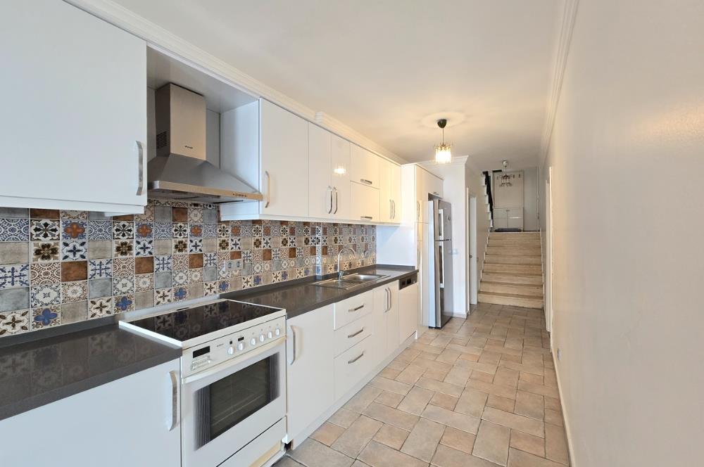 BODRUM YALIKAVAK SEBA PRESTİJ SİTESİNDE DENİZ MANZARALI LÜKS VİLLA